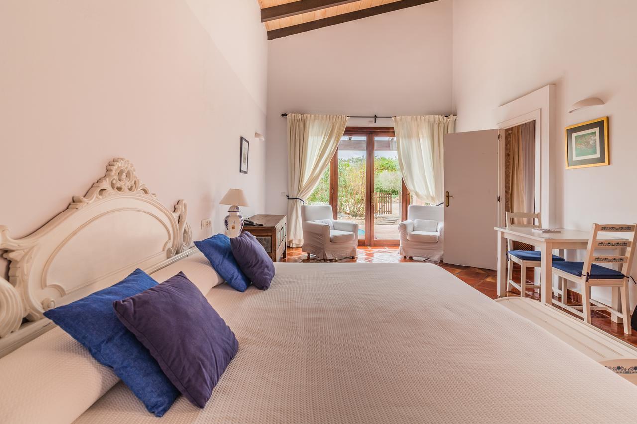 Hotel Es Lloquet (Adults Only) 캄포스 외부 사진